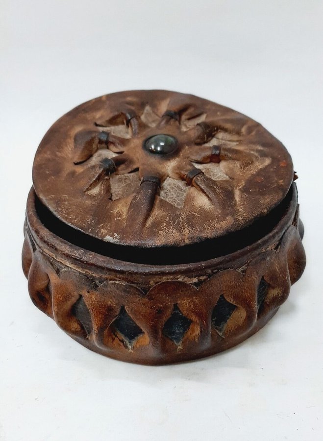 Vintage Embossed Genuine Leather Round Box