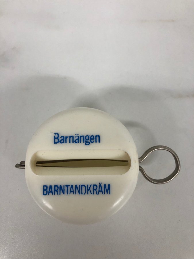 Barnängen Barntandkräm tubklämma Retro