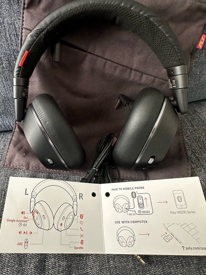 Plantronics Voyager 8200 UC