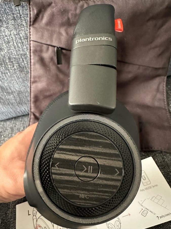 Plantronics Voyager 8200 UC