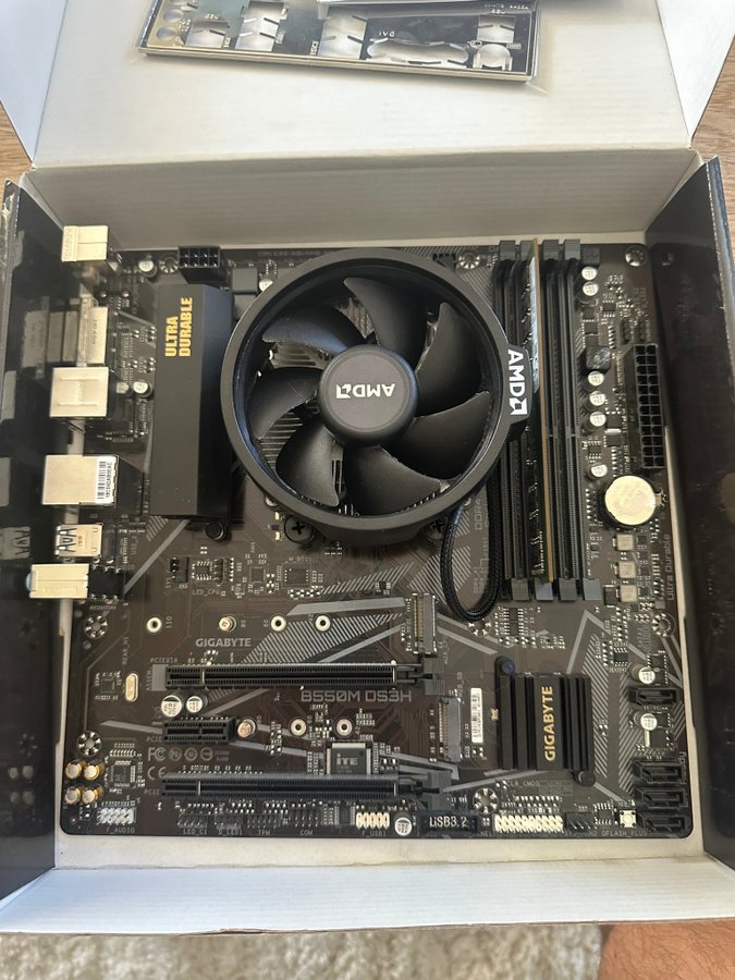 Gigabyte B550 + Amd 3600