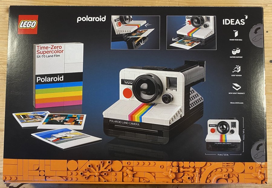 LEGO 21345 Polaroid OneStep SX-70 Camera - Oöppnad