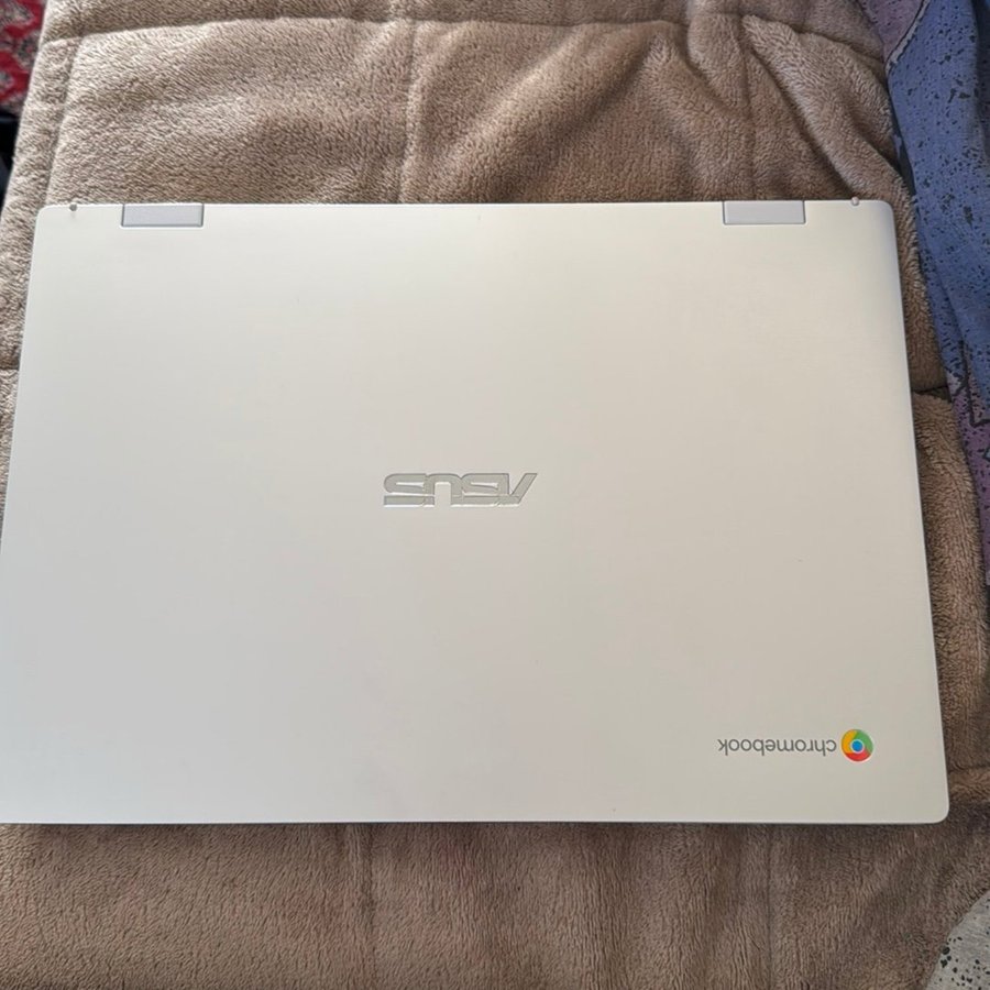 ASUS Chromebook CX1400CN