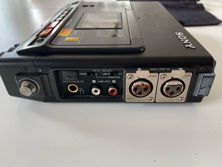 SONY TCD-D10 PRO portable DAT recorder