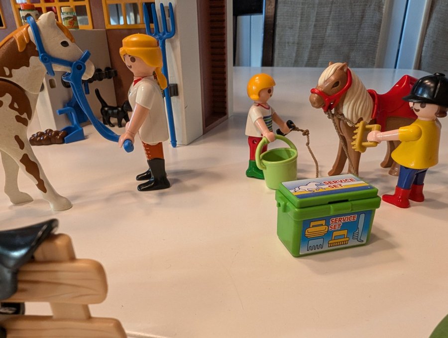 Playmobil 5877 Stall med tillbehör