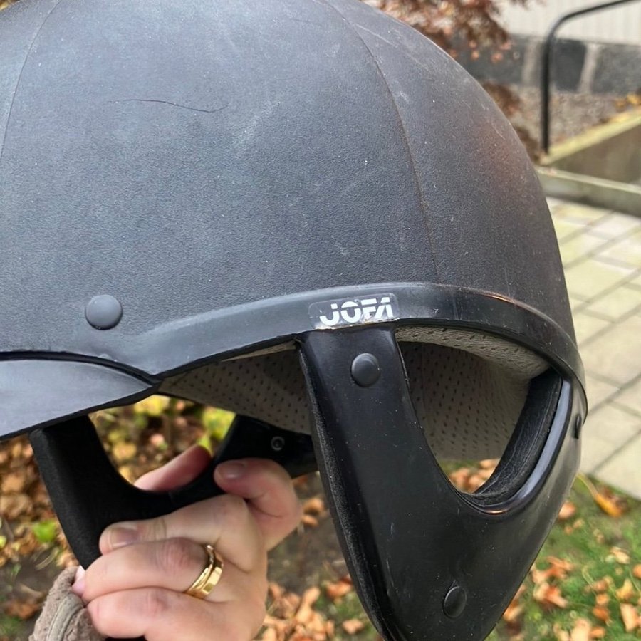 Jofa Ridhjälm