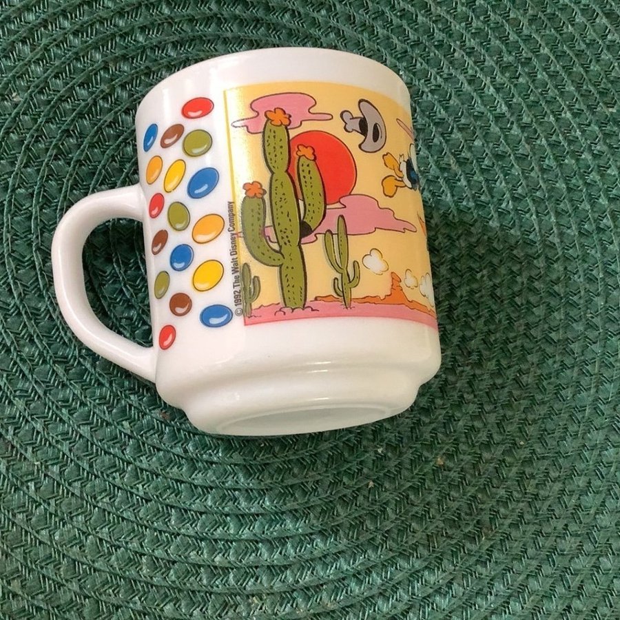 Walt Disney 1992 Mugg Smarties samla retro arcopal France samla