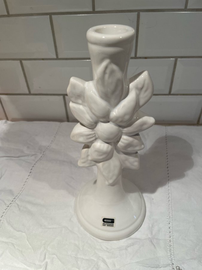 Guldkroken vit ljusstake med blomdekor Vintage Retro Design