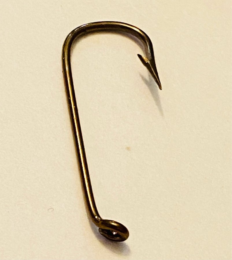 MUSTAD nr4 Qual 3354 100 krokar special i sin original ask! Brons !