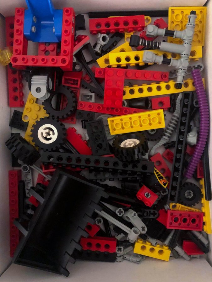 LEGO Technic - Bitar och manualer från 90-talet