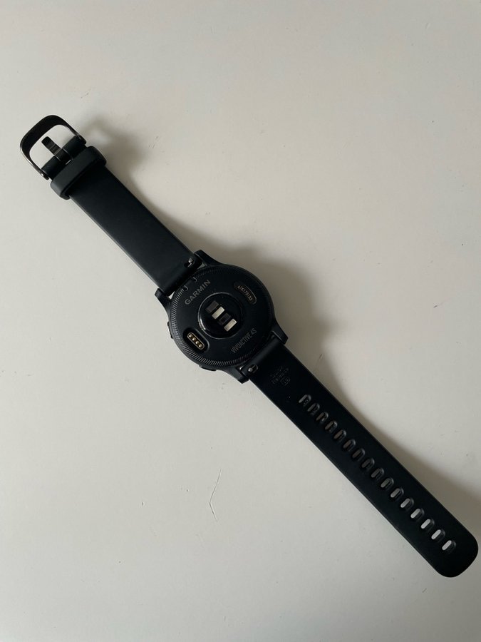 GARMIN vivoactive 4s