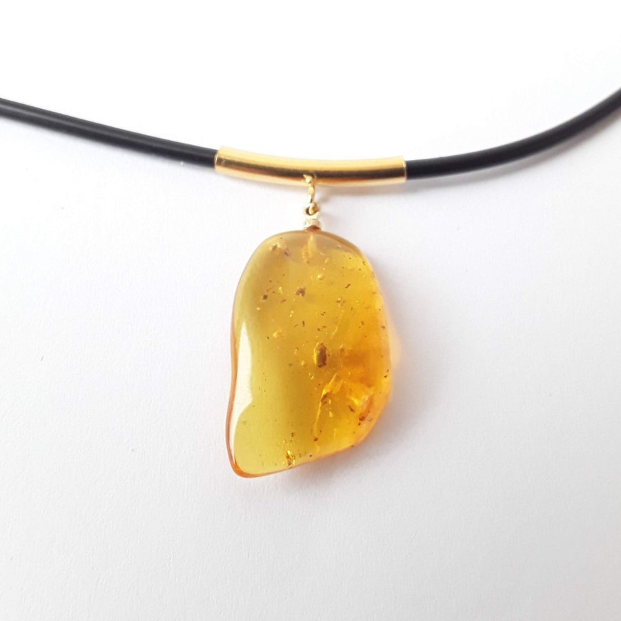 Yellow Baltic amber gemstone insect inclusion pendant necklace, insect jewelry