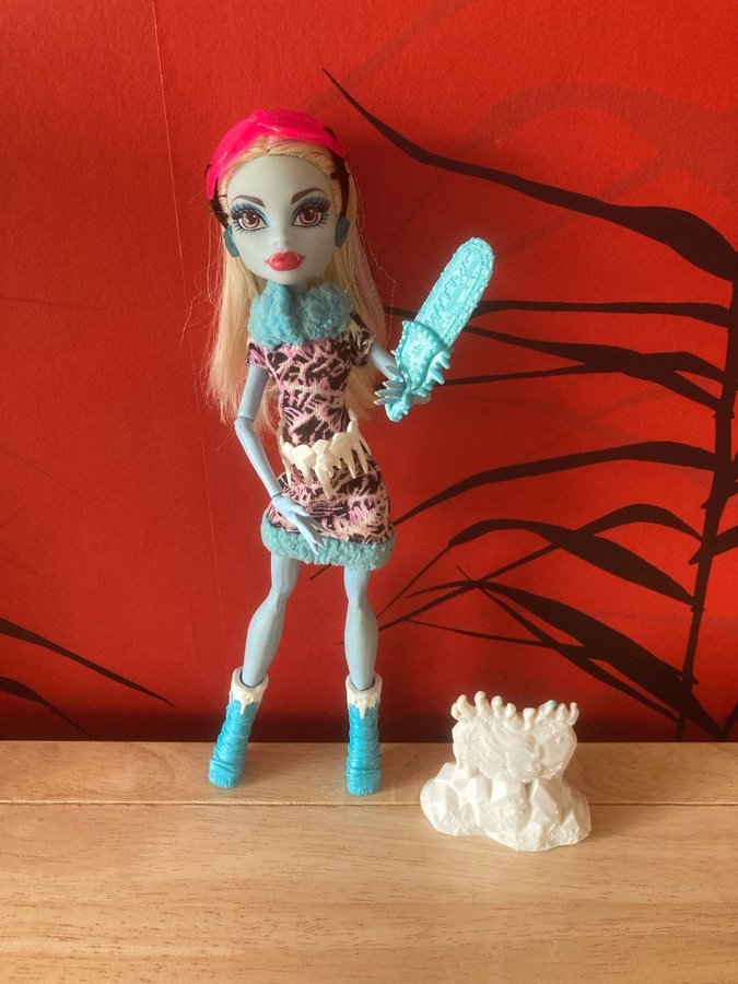 Monster High Abbey Bominable Doll