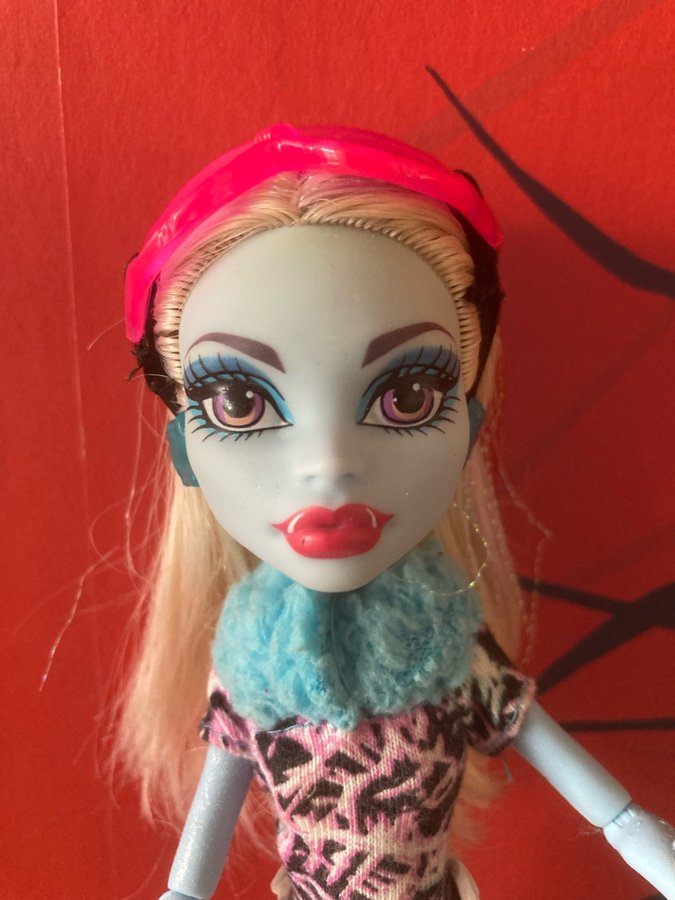 Monster High Abbey Bominable Doll