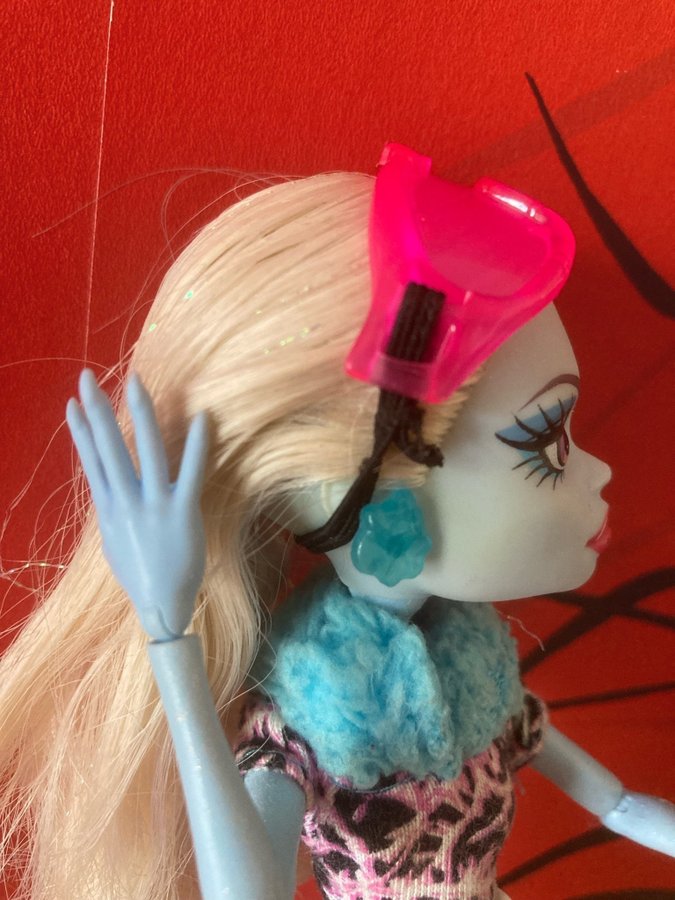 Monster High Abbey Bominable Doll