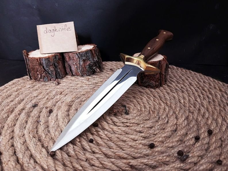 HANDMADE DAGGER KNIFEAthame DaggerFairbairn sykesEngraved knifeHunting knife