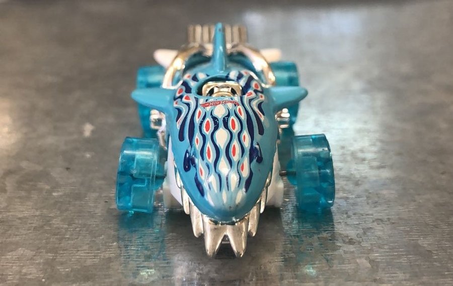 Hot Wheels Sharkcruiser 1:64