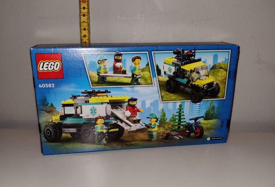 Lego City #40582 "Off-Road Ambulance Rescue", NY i Oöppnad förpackning