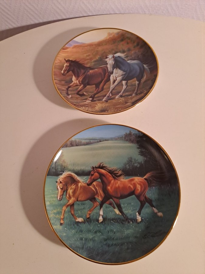 The Franklin mint, wild and free. 2 prydnadstallrikar