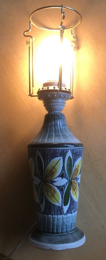 Bordslampa, Lampfot, Tilgmans keramik