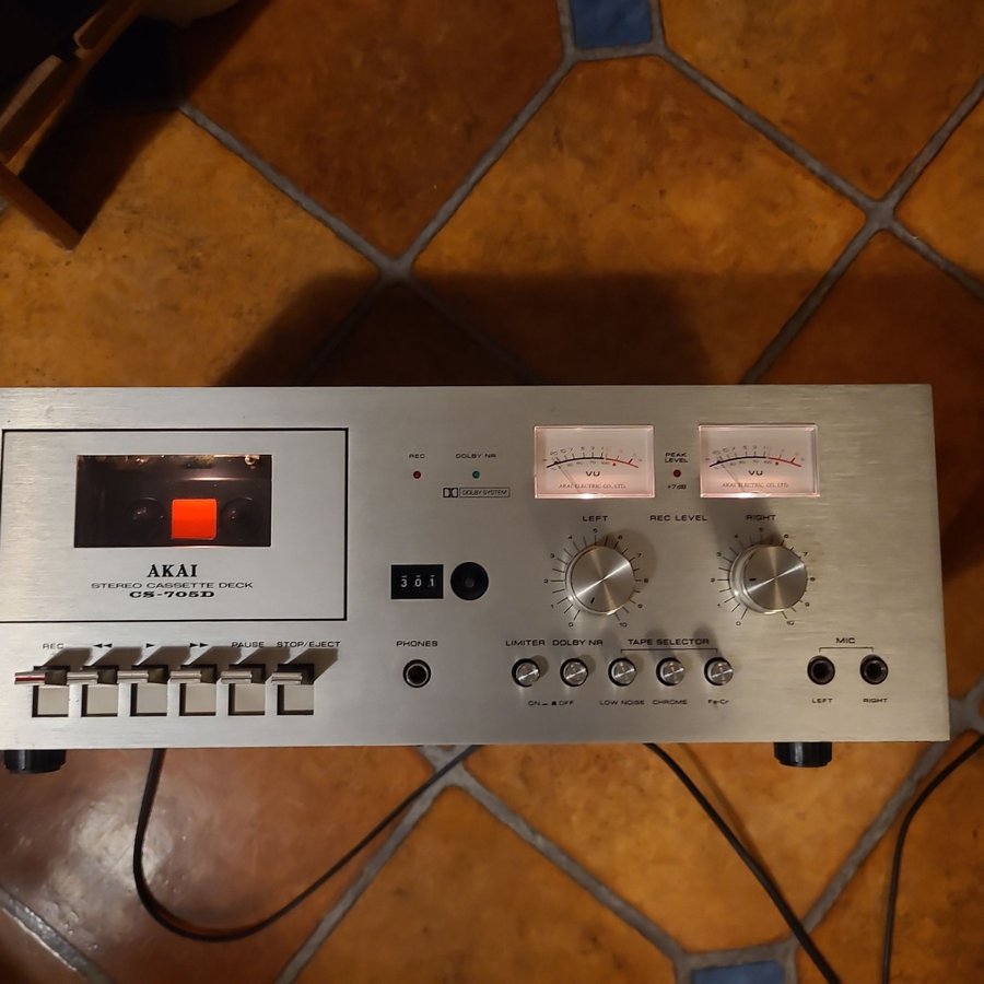 Akai CS-705D Kassettdäck