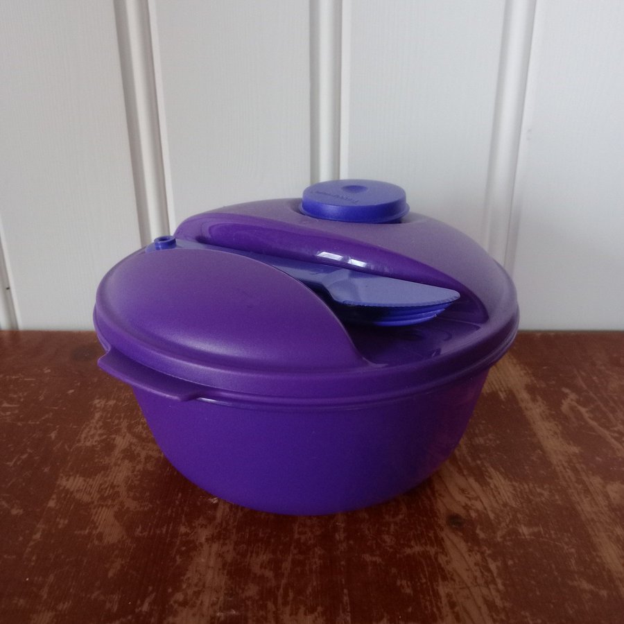 Tupperware Sallad to go set Lila