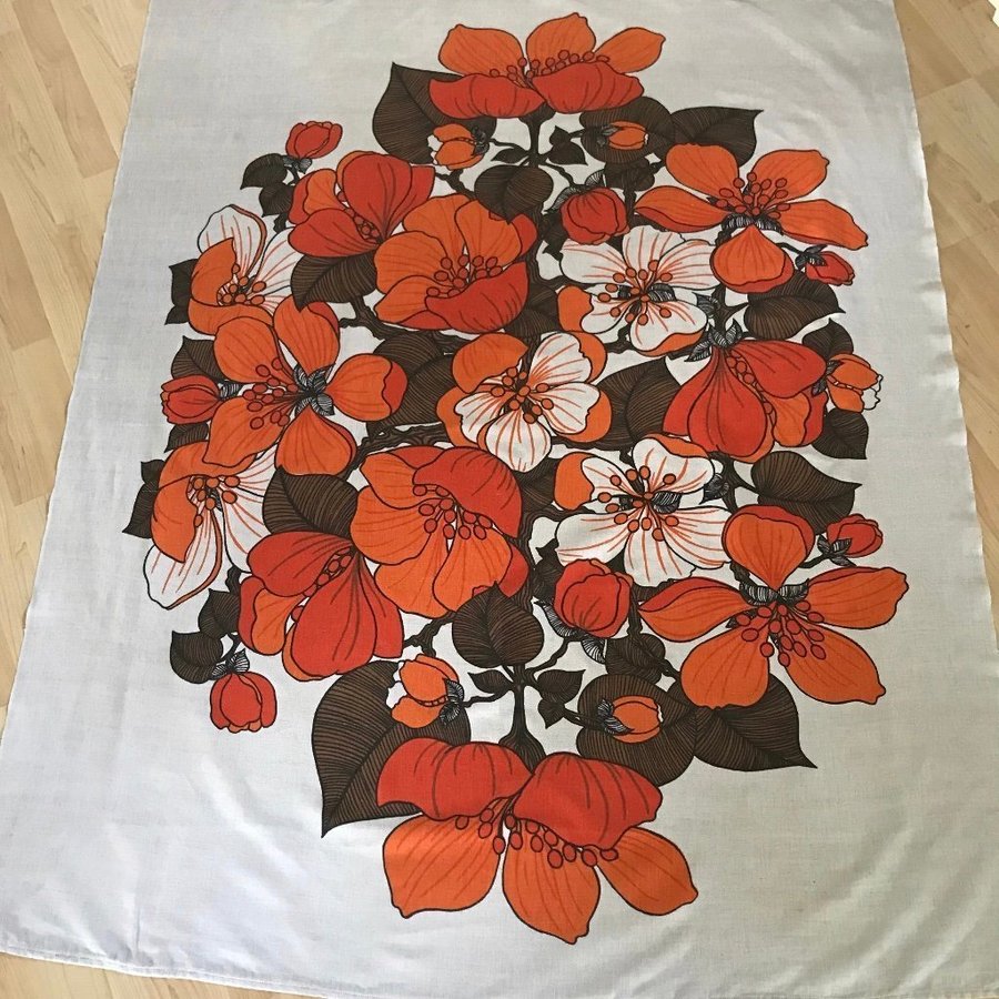 Retro bordsduk draperi överkast tyg med orange bruna blommor