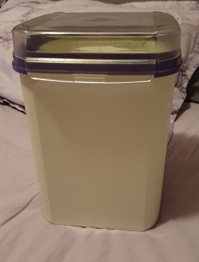 Tupperware , 6,5 L