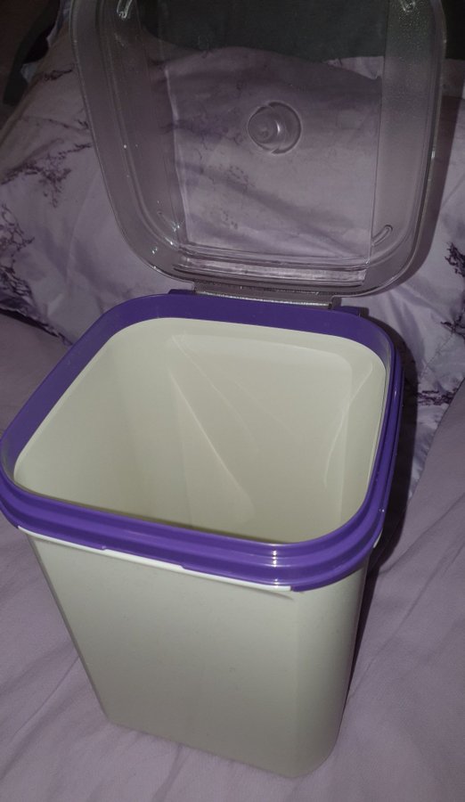 Tupperware , 6,5 L