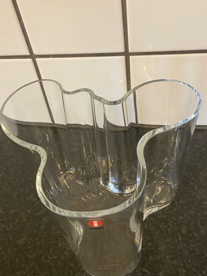 Alvar Aalto Iittala vas i klarglas 12 cm hög