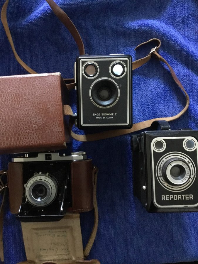 3 Kameror - Kodak Brownie C, Reporter och Zeiss Ikon Nettar