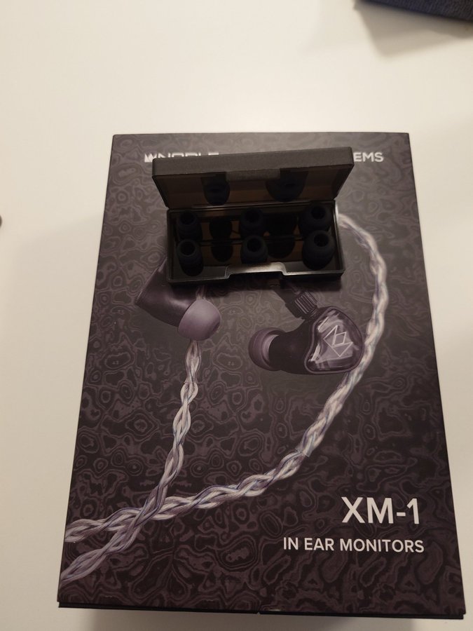 NOBLE AUDIO XM-1