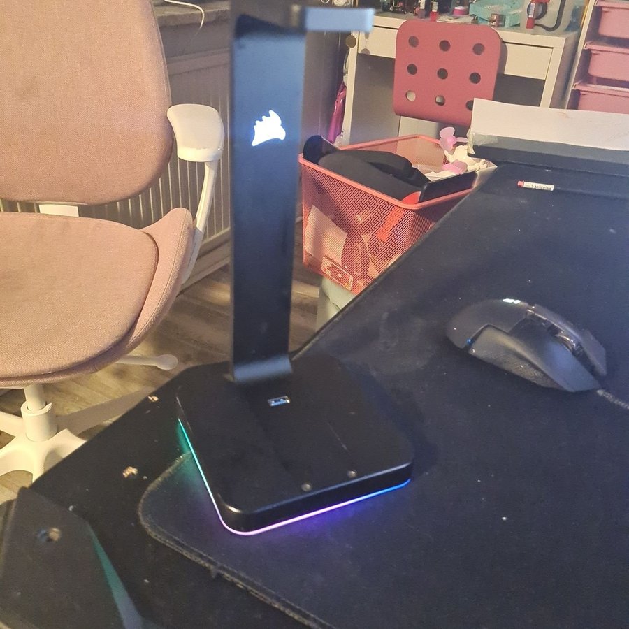 Corsair Headset Stand