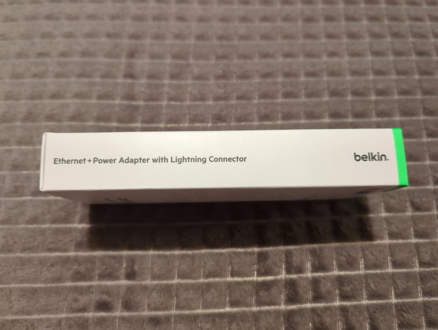 Belkin Ethernet- och strömadapter med Lightning-kontakt