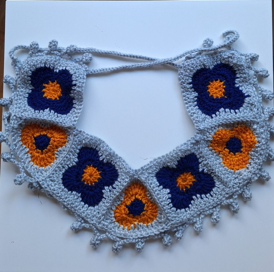 Handmade crochet collarl