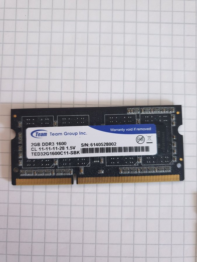 Team 2 Gb DDR3 SO-DIMM PC3-12800