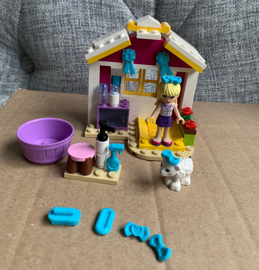 LEGO Friends minifigur lamm djur bada sköta litet hus