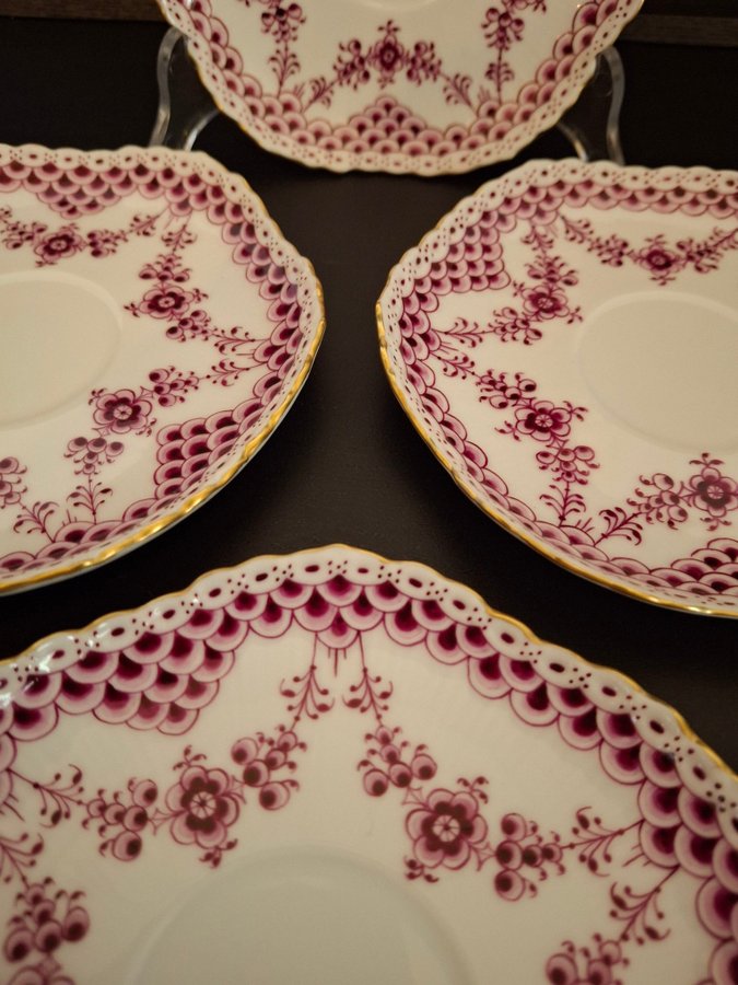 Rare Royal Copenhagen Purpur Full lace saucers for coffecups gilded.