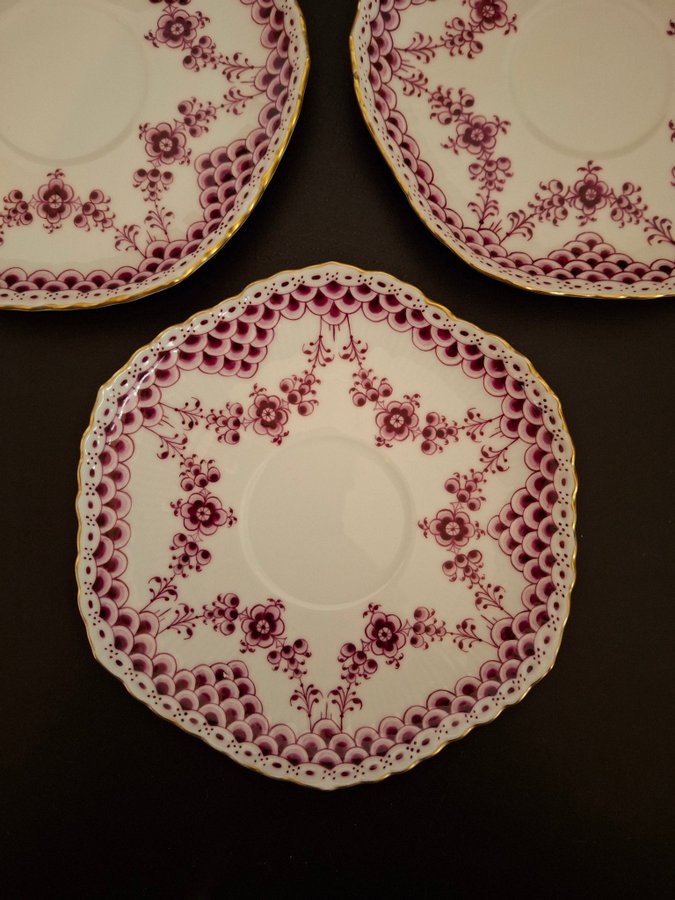 Rare Royal Copenhagen Purpur Full lace saucers for coffecups gilded.