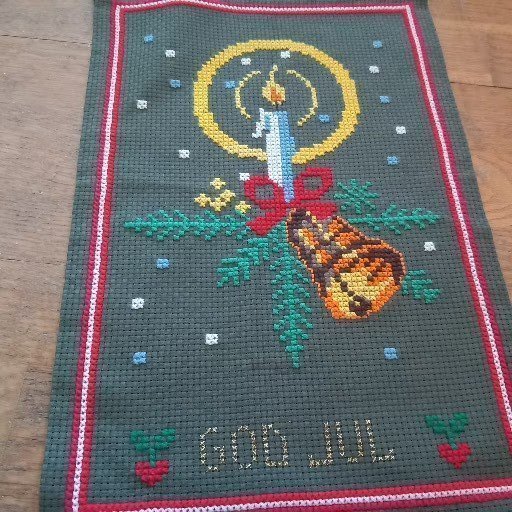 RETRO 70 TAL HANDBRODERAD-CHARMIG JULVEPA