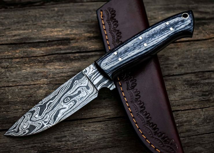 95" Handmade Damascus Steel Hunting Skinner Knife with Wood Handle Personalize