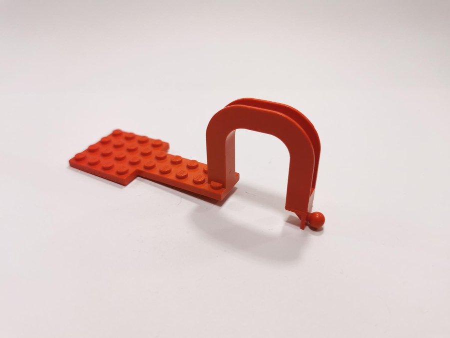 Lego - del till fordon - 4x13 - part bb0085 - röd