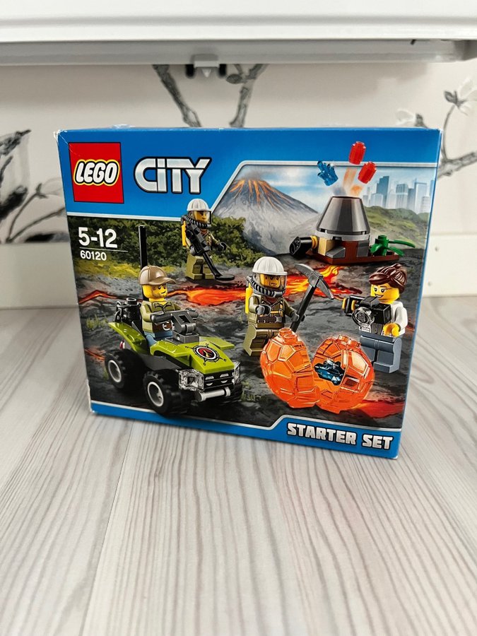 Lego City Volcano Starter Set