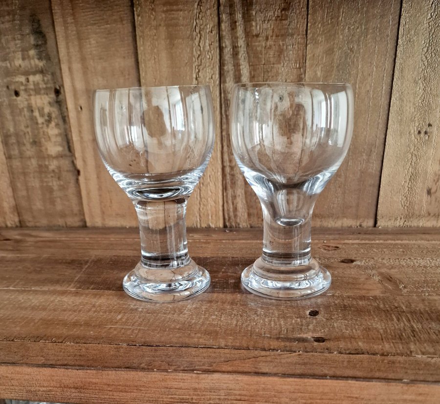 Kosta Boda 2 strödvinsglas Ballad H 16 cm Bertil Vallien