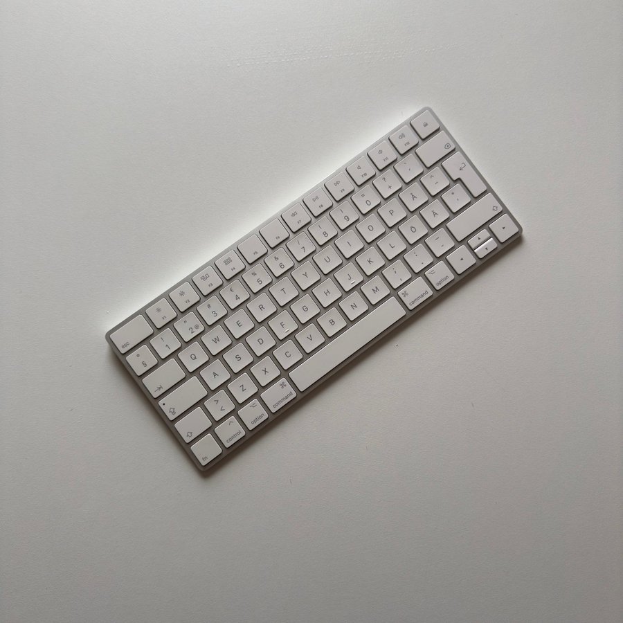 Apple magic keyboard A1644