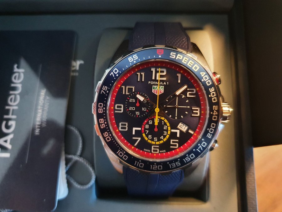 Tag Heuer Formula 1 Chronograph