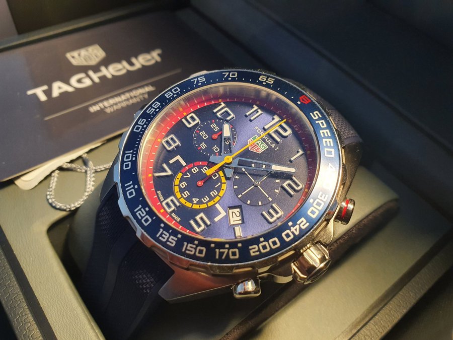 Tag Heuer Formula 1 Chronograph