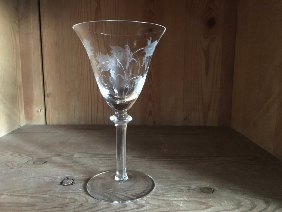 Blåklocka Duka vinglas i gott skickH17cm (1 glas)