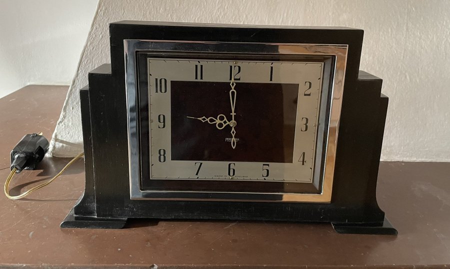 ART DECO ELEKTRISKT BORDSDUR MANTLE CLOCK VINTAGE ANTIK SKYSCRAPER TIERED