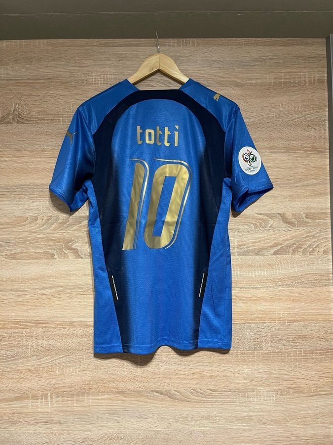 Italien Hemmatröja 2006 Totti XL